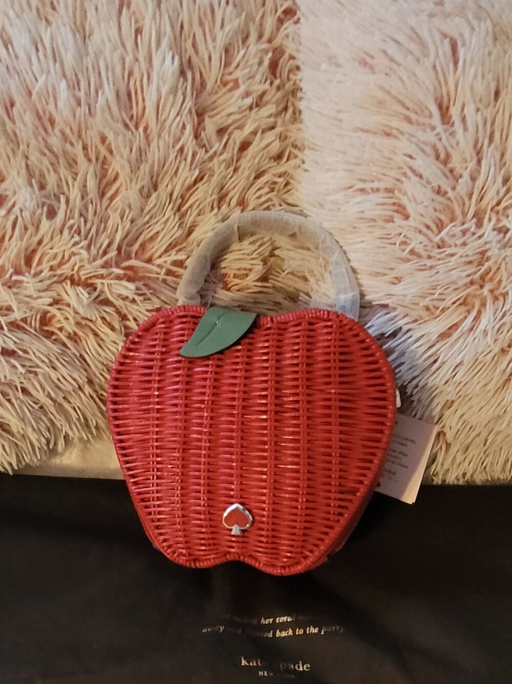 Kate Spade Honeycrisp Apple NWT - Picture 13 of 16